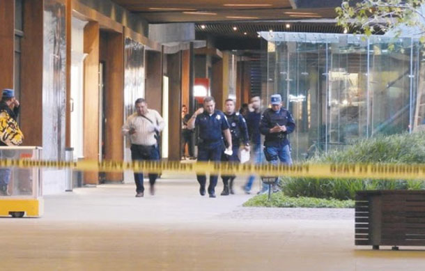 Lee más sobre el artículo 3 MUERTOS TRAS TIROTEO EN PLAZA COMERCIAL DE QUERÉTARO