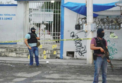 Lee más sobre el artículo 5 LESIONADOS EN PREPARATORIA POR RAFAGA DE DISPAROS