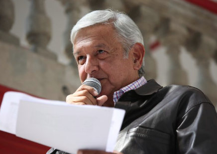 Lee más sobre el artículo AMLO TENDRÁ DE LOS SUELDOS MÁS BAJOS COMO PRESIDENTE
