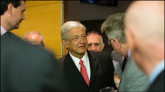 Lee más sobre el artículo EMPRESARIOS DE MÉXICO DAN RESPALDO A AMLO