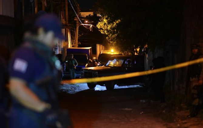 Lee más sobre el artículo ASESINATOS EN MINATITLÁN