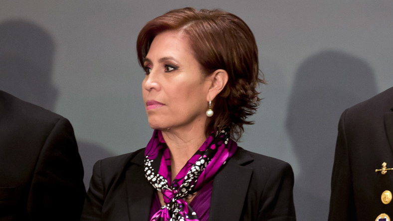 Lee más sobre el artículo SE RATIFICA PRISIÓN PREVENTIVA PARA ROSARIO ROBLES