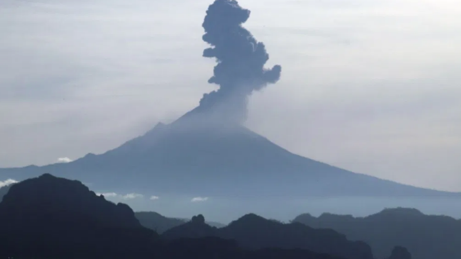 Lee más sobre el artículo POSIBLE CAID DE CENIZA VOLCÁNICA EN LA CIUDAD