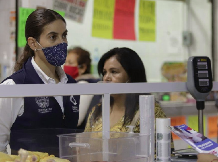 Lee más sobre el artículo RECORREN AUTORIDADES MERCADO DE LOMAS DE CASABLANCA