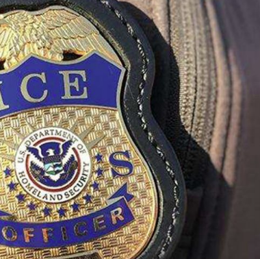 Lee más sobre el artículo SE DESCARTAN CASOS DE HISTERECTOMÍAS FORZADAS EN CENTROS DE DENTENCIÓN EN EEUU