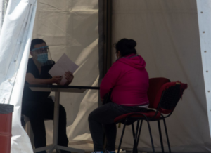 Lee más sobre el artículo SECRETARÍA DE SALUD CONFIRMA QUE HAY MIEDO EN LA CIUDADANIA PARA VISITAR LAS CLINICAS Y HOSPITALES, POR ESTA SITUACIÓN BAJA DETECCÍÓN DE ENFERMEDADES AL 60%.