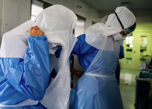 Lee más sobre el artículo CONFINAMIENTO DEL 70% DE LA POBLACIÓN EN PORTUGAL