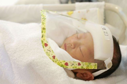 Lee más sobre el artículo EN FLORIDA NACE EL PRIMER BEBÉ CON ANTICUERPOS DE COVID-19