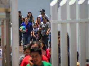 Lee más sobre el artículo LA CASA BLANCA CONFIRMA QUE DEPORTA A MIGRANTES HACIA MÉXICO