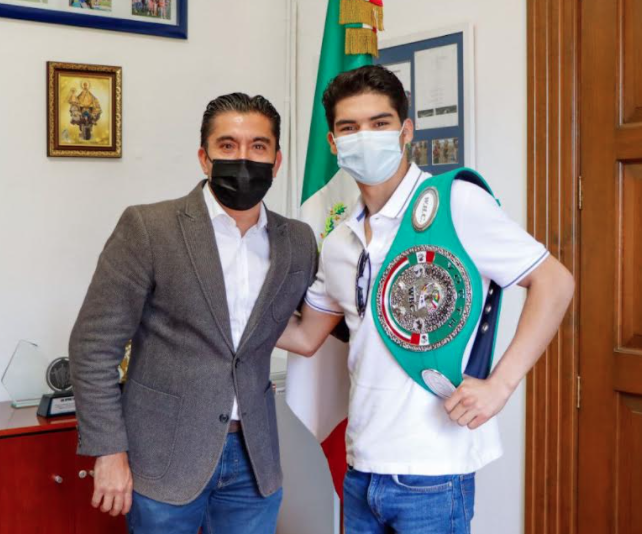 Lee más sobre el artículo ROBERTO SOSA PICHARDO CONVIVIÓ CON QUIEN ESTÁ NOMINADA COMO UNO DE LOS MEJORES DOCENTES DEL MUNDO Y CON JOVEN CAMPEÓN DEL BOXEO