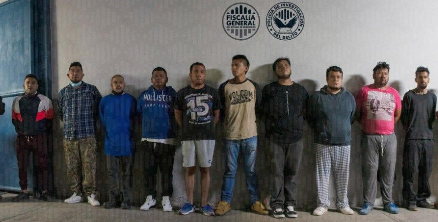 Lee más sobre el artículo PRIMERAS 10 PERSONAS DETENIDAS POR SU POSIBLE RELACIÓN EN HECHOS OCURRIDOS DURANTE EL PARTIDO QUERÉTARO VS ATLAS