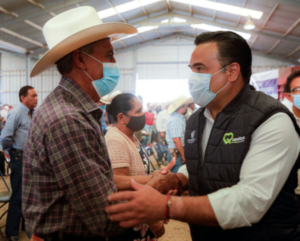 Lee más sobre el artículo ACUDE LUIS NAVA LA ENTREGA DE APOYOS A PRODUCTORES AGRÍCOLAS AFECTADOS POR CONTINGENCIAS CLIMATOLÓGICAS