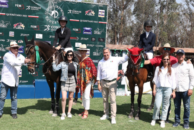 Lee más sobre el artículo CONCLUYÓ PRIMERA ETAPA DEL FESTIVAL ECUESTRE CELEBRADO EN QUERÉTARO