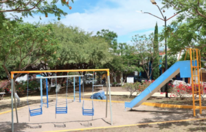 Lee más sobre el artículo SON REHABILITADOS 12 PARQUES DEL MUNICIPIO DE CORREGIDORA