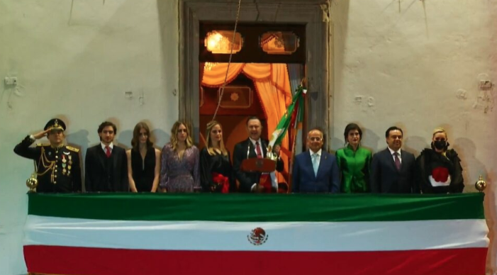 Lee más sobre el artículo MAURICIO KURI ENCABEZA GRITO DEL 212 ANIVERSARIO DE LA INDEPENDENCIA