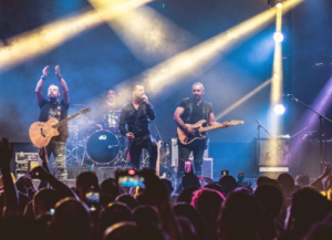 Lee más sobre el artículo MIGUEL MATEOS, MIKEL ERENTXUN Y ELEFANTE, EN EL TOUR AMÉRICA 2022.