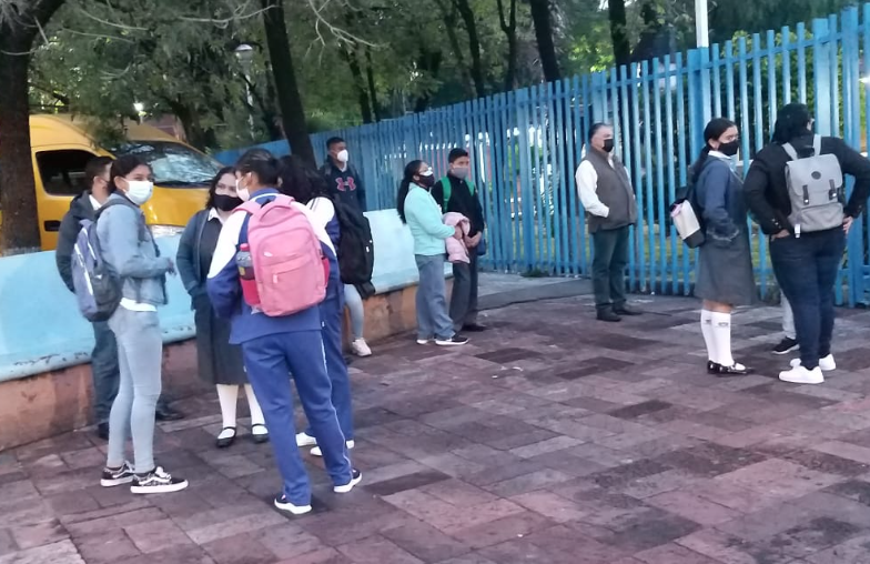 Lee más sobre el artículo CONTINÚA TOLERANCIA EN ESCUELAS POR OBRAS DE 5 DE FEBRERO