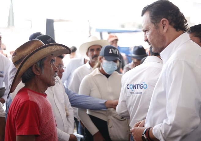 Lee más sobre el artículo ANUNCIA GOBERNADOR OBRAS DE MEJORAMIENTO VIAL Y APOYO A PRODUCTORES DE CADEREYTA POR MÁS DE 21