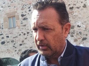 Lee más sobre el artículo GOBIERNO NO APOYARÁ A GALLOS BLANCOS PARA PAGAR LA MULTA DE 80 MDP