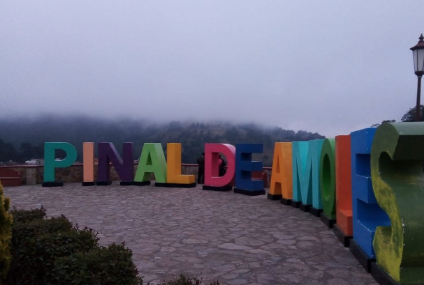 Lee más sobre el artículo SE DETONARÁ TURISMO EN PINAL DE AMOLES, CON NOMBRAMIENTO DE PUEBLO MÁGICO