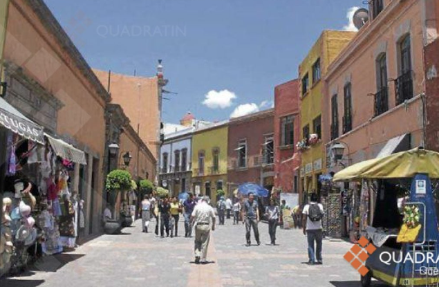 Lee más sobre el artículo EN QUERÉTARO, CALOR CAUSA 35 MIL CUADROS DIARREICOS