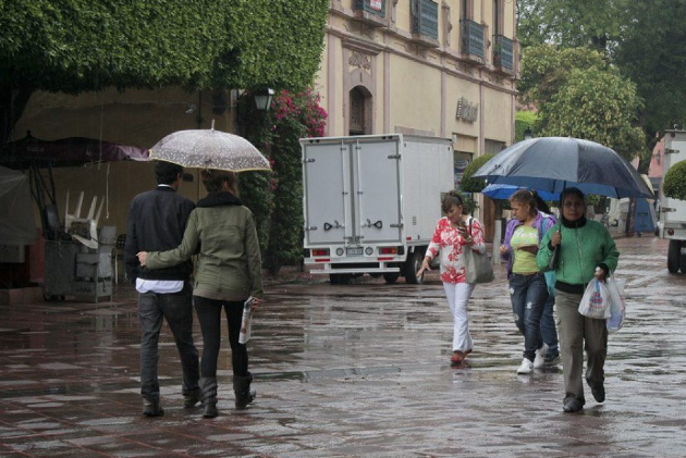 Lee más sobre el artículo SE PRONOSTICAN LIGERAS LLUVIAS PARA QUERÉTARO