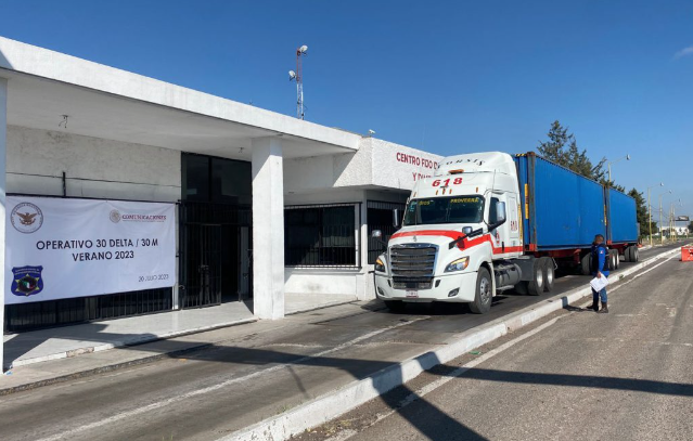 Lee más sobre el artículo OPERATIVO PARA REVISAR UNIDADES Y SALUD DE CHOFERES EN MÉXICO-QUERÉTARO