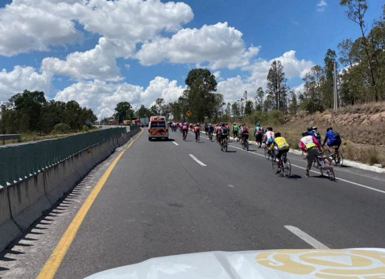 Lee más sobre el artículo SUMAN 4 MIL CICLISTAS PEREGRINOS HACIA EL TEPEYAC