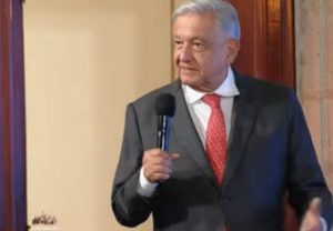 Lee más sobre el artículo DESTACA AMLO INCREMENTO DEL INGRESO LABORAL EN 10% DE HOGARES POBRES