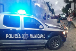 Lee más sobre el artículo POLICÍA PIERDE 2 DEDOS TRAS ATAQUE CON ARMA BLANCA EN JALPAN