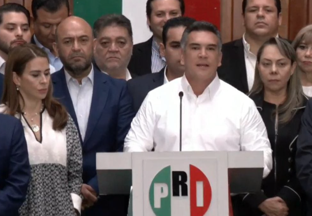 Lee más sobre el artículo BAJA EL PRI A BEATRIZ PAREDES Y SE DECANTA POR XÓCHITL GÁLVEZ