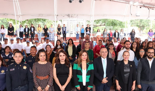 Lee más sobre el artículo BRINDA MARISOL KURI REDES DE APOYO A MUJERES EN QUERÉTARO