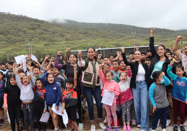 Lee más sobre el artículo DESARROLLA INDEREQ JORNADA DE FOMENTO DEPORTIVO EN JALPAN DE SERRA