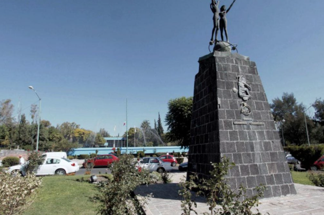 Lee más sobre el artículo TEMA DE LA UAQ NO PREOCUPA: KURI