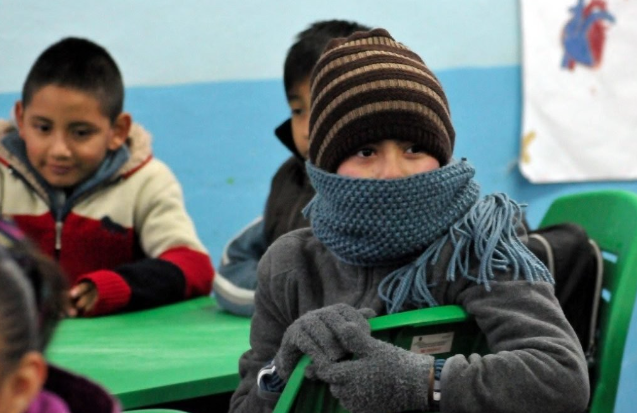 Lee más sobre el artículo SIN INCONVENIENTES INICIO DE HORARIO INVERNAL EN PRIMARIAS DE QUERÉTARO