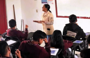 Lee más sobre el artículo PREVIENEN ADICCIONES EN COBAQ DE AMEALCO