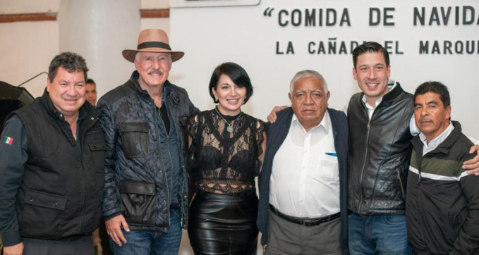 Lee más sobre el artículo ENRIQUE VEGA ENCABEZÓ LA COMIDA DE NAVIDAD DEL SINDICATO DE EL MARQUÉS