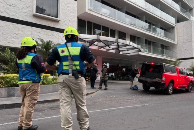 Lee más sobre el artículo SUSPENDEN ÁREA DE COCINA DE HOTEL QUE TUVO CONATO DE INCENDIO
