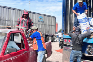 Lee más sobre el artículo Entregan apoyos a productores afectados por la sequía en Pedro Escobedo