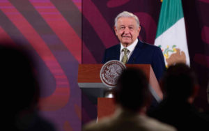 Lee más sobre el artículo AMLO responde a Slim: le ha ido bien, funciona modelo económico de México