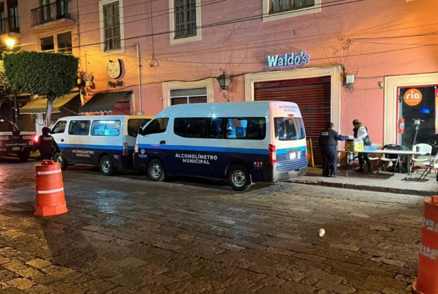 Lee más sobre el artículo Aumenta número de detenidos por no pasar el alcoholímetro en Querétaro