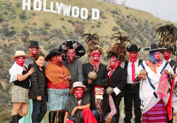 Lee más sobre el artículo Migrantes oaxaqueños organizan primer Carnaval Indígena en California