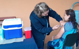 Lee más sobre el artículo Avance del 90 por ciento en aplicación de vacuna contra influenza