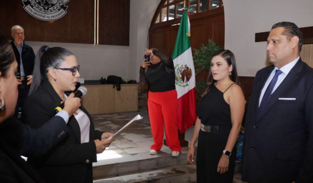 Lee más sobre el artículo Toman protesta regidores suplentes de Corregidora
