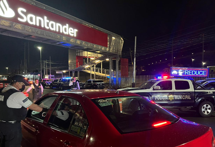 Lee más sobre el artículo Detienen a 25 personas en fin de semana electoral en alcoholímetro