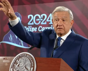 Lee más sobre el artículo Caída del peso tras anuncio del Plan C, algo normal: AMLO