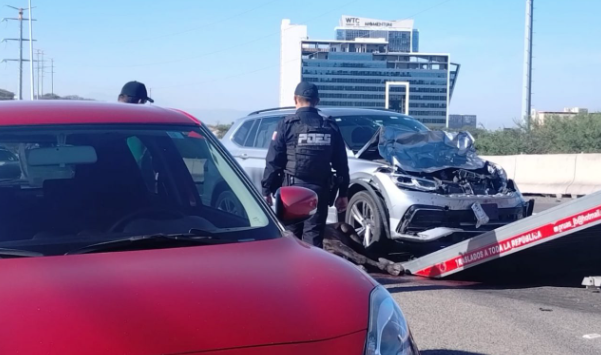 Lee más sobre el artículo Conductor embiste a una vaca en el Junípero Serra