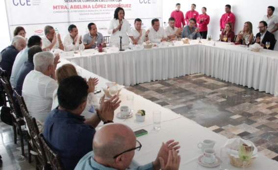 Lee más sobre el artículo Acapulco avanza en la recuperación: Abelina López Rodríguez