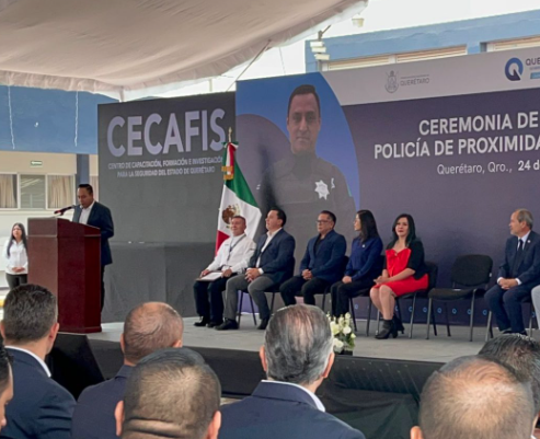 Lee más sobre el artículo Se gradúan 40 policías de proximidad queretana 2024