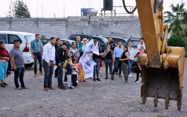 Lee más sobre el artículo Inician trabajos de ampliación en la línea de drenaje en Santa Bárbara